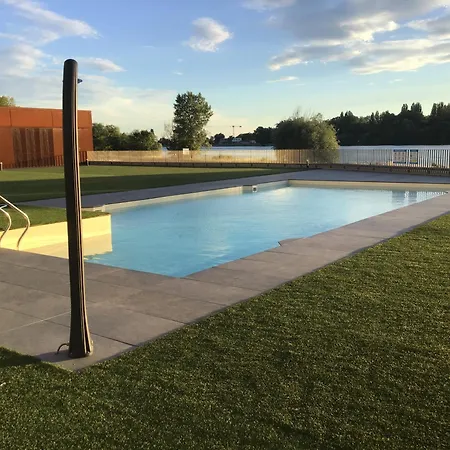 Bluewave Riverside Piestany *