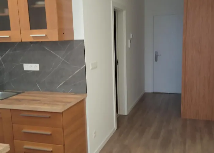 Bluewave Riverside Piestany * Banka